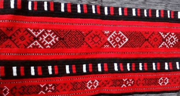 SISTAN AND BALUCHESTAN; DREAMS ON FABRIC AND CLAY