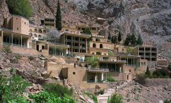 Chak Chak Fire Temple (Pir-e Sabz, Chakchaku)