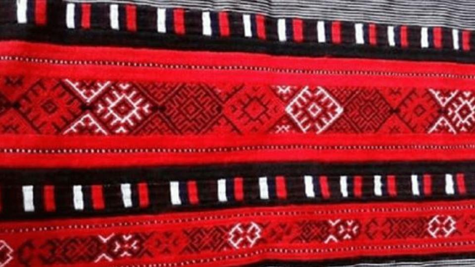 SISTAN AND BALUCHESTAN; DREAMS ON FABRIC AND CLAY